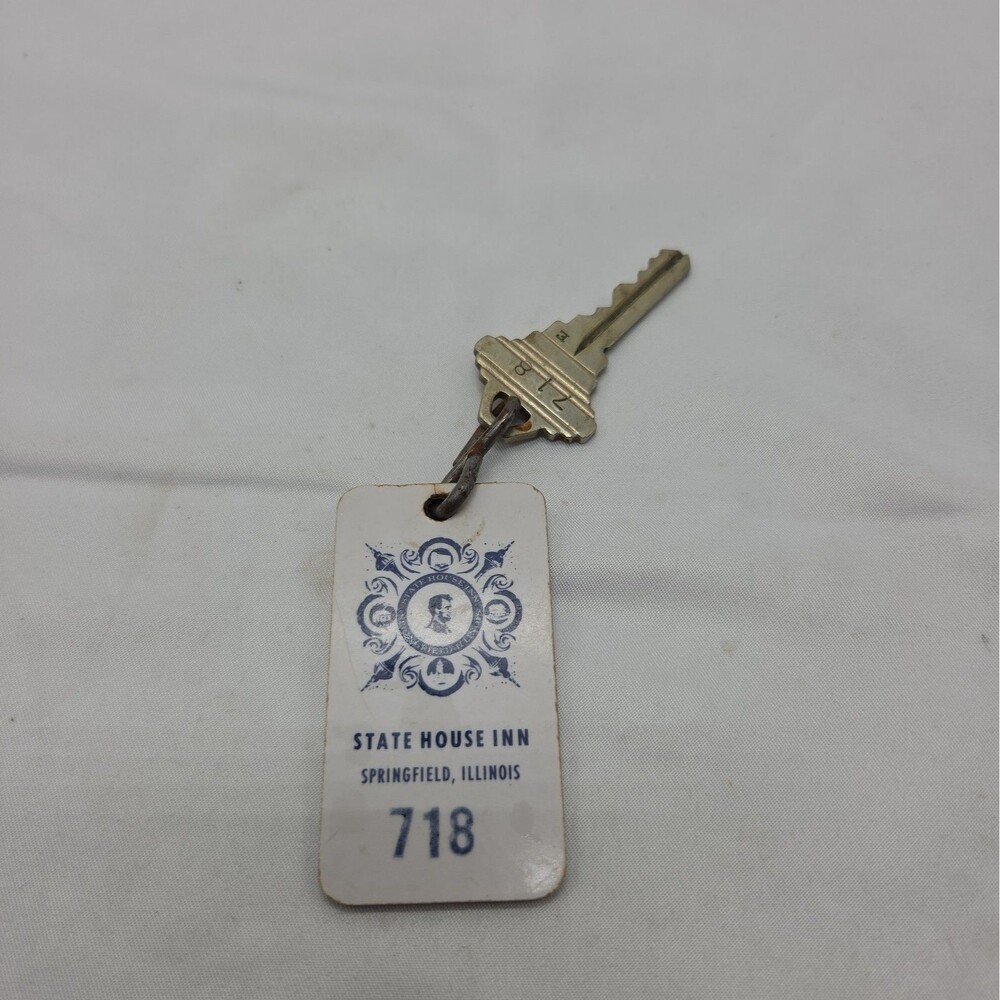 State House Inn Hotel Key & Fob Springfield Illinois #718